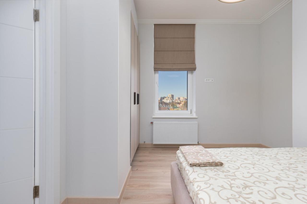Sea Symphony Luxury 3-Bedrooms Apartment 敖德萨 外观 照片